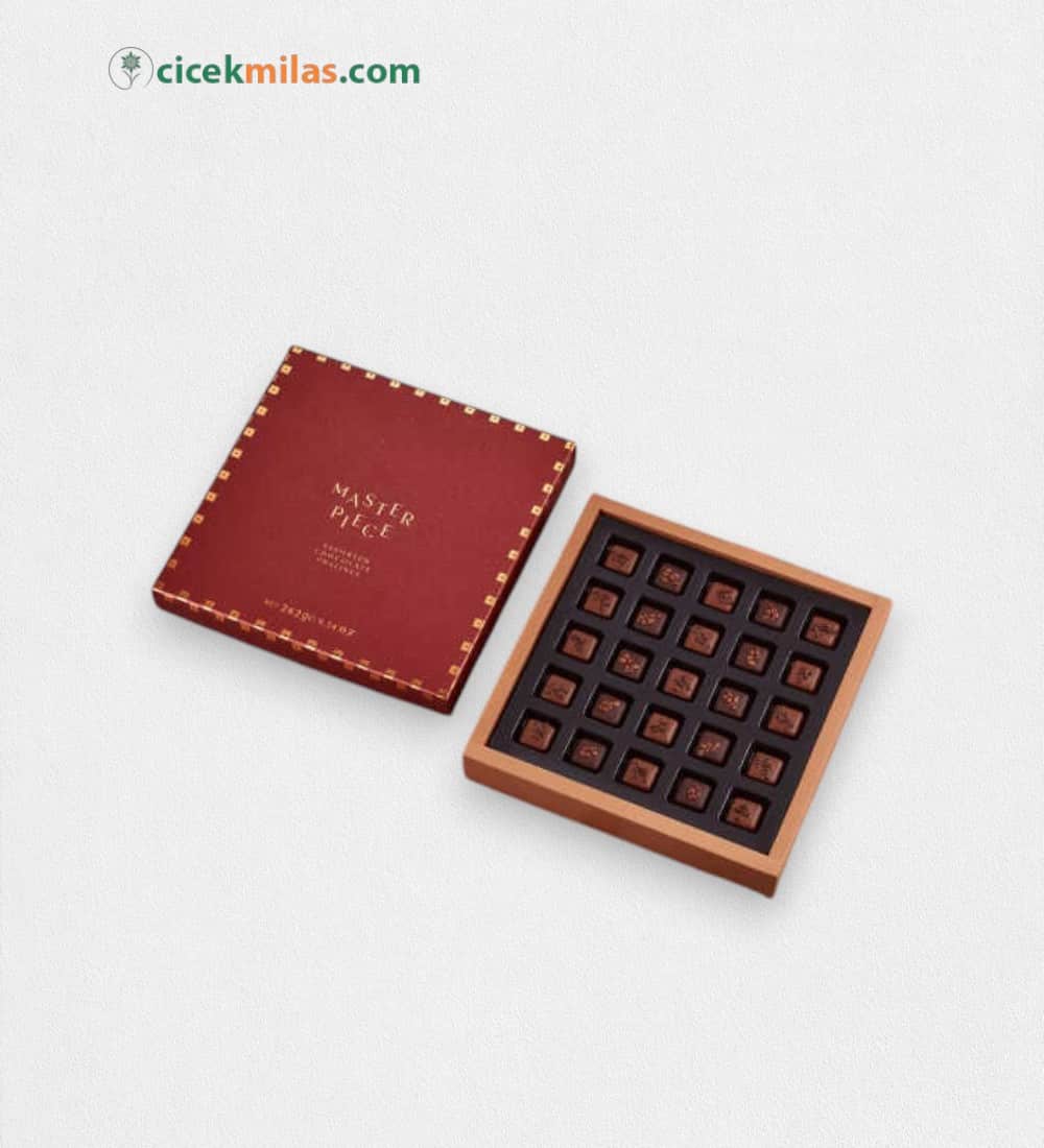 Bordo Spesiyal Kutuda Çikolata — 2