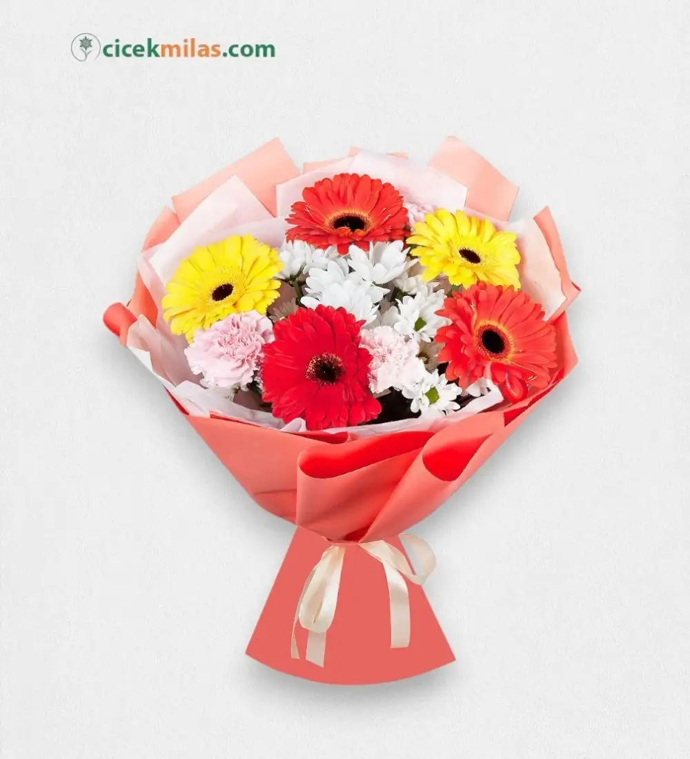 Beyaz Papatya Kırmızı Sarı Gerbera Ve Karanfil Buketi